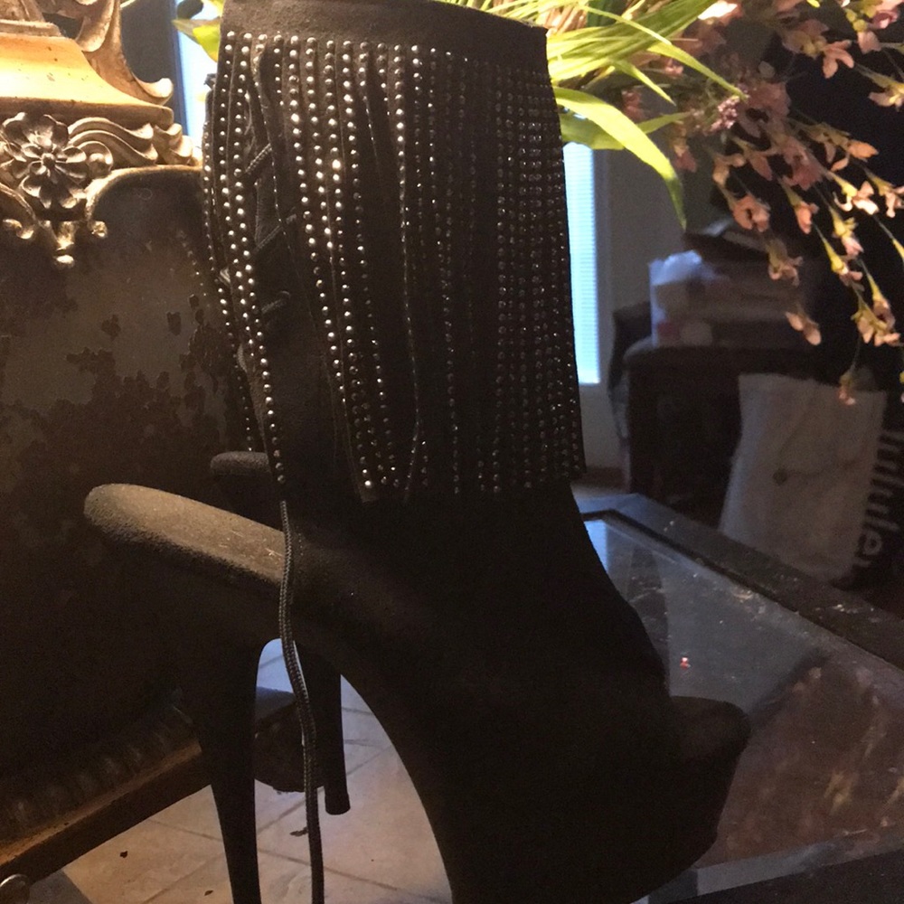 Pleaser Platform Leather Fringed Boots Size 7
